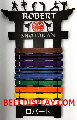 belt display rack